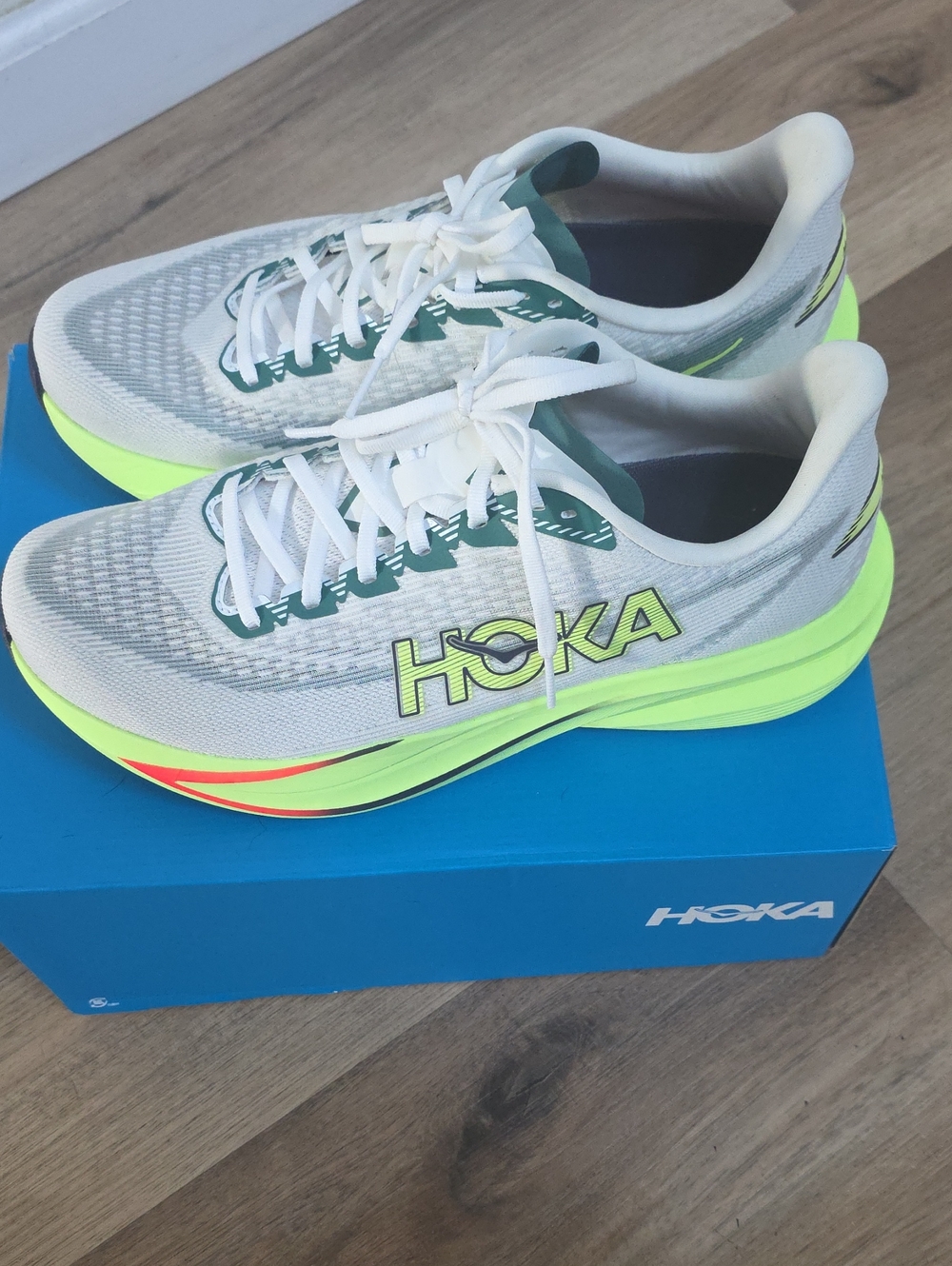 Hoka Mach 7 SIZE 11